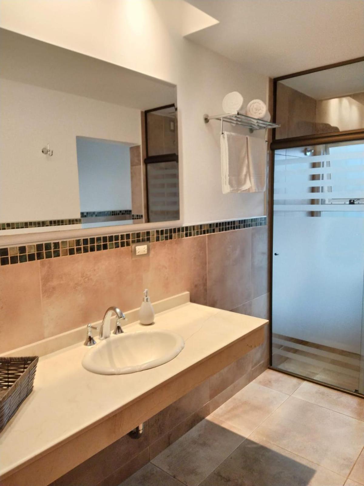 Excelente Departamento - Cataratas Alquiler Temporario Puerto Iguazu Ngoại thất bức ảnh